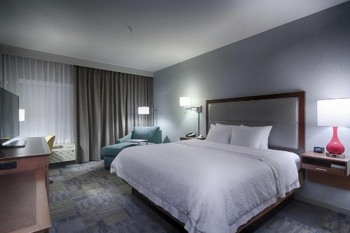 Hampton Inn By Hilton Salina image 16